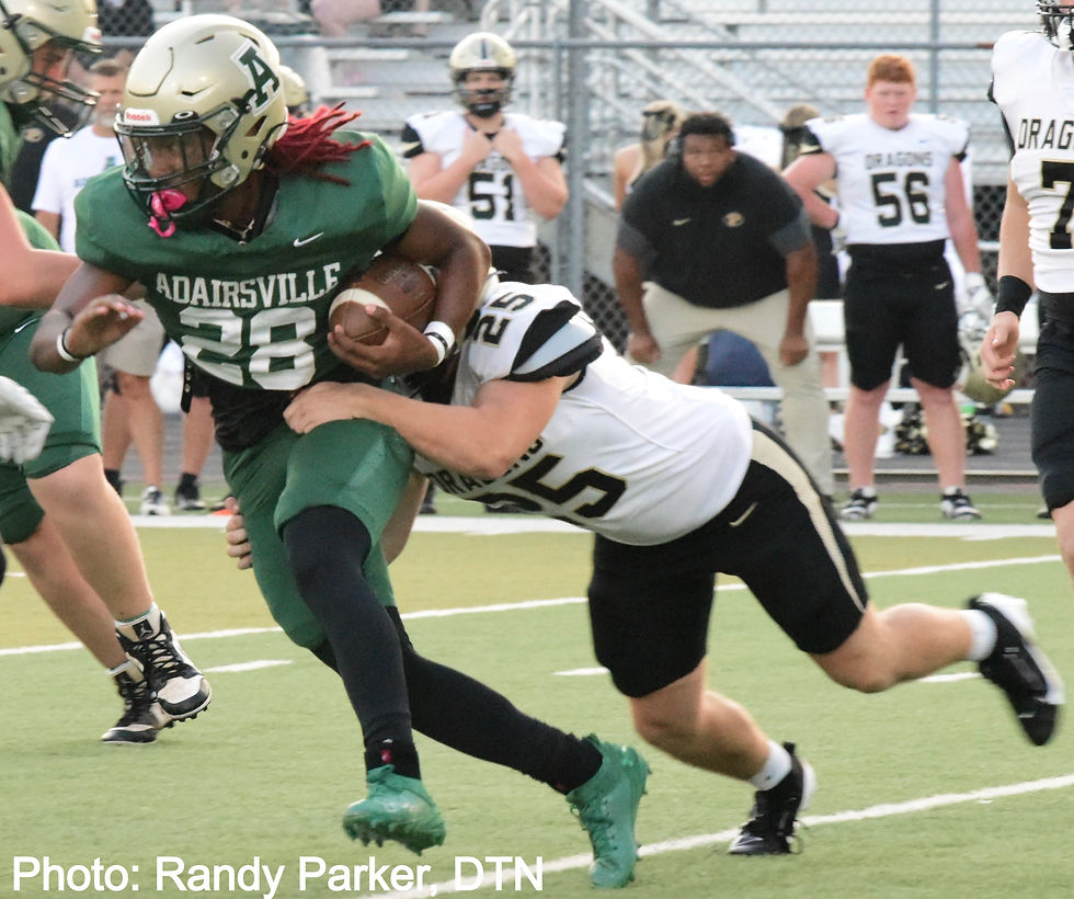Ezequiel Carter makes a successful run against the Dragons.