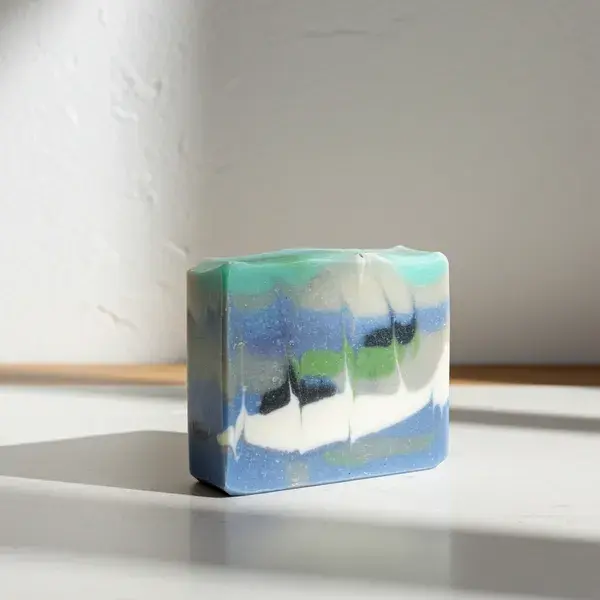 Miniature : Savon au sel noir et au cyprès