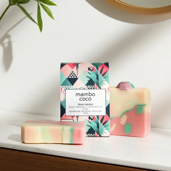 Miniature : Savon à la fraise et rhubarbe