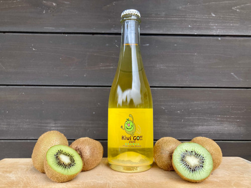きうい キウイワイン】2024 Kiwi GO!! [375ml] | katsukiwines