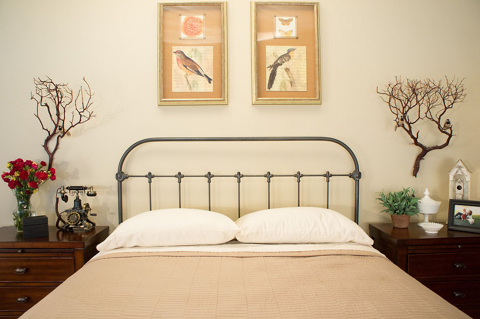Thumbnail: Kensington Iron Bed