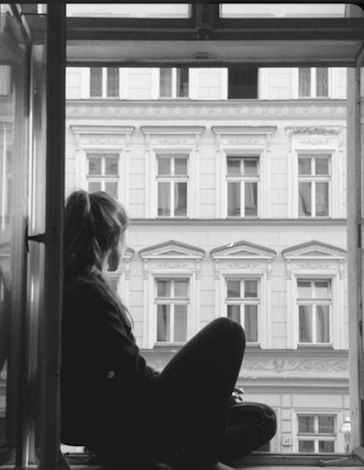 her pencere hayara açılan bir kapıdır bakış açını değiştir hayatın değişsin