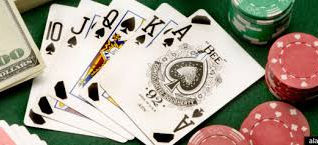 จุดนี้ก็มีแนวโน้มที่จะมีเพียงหนึ่งหรือสองผู้เล่น ไพ่ออนไลน์ได้เงินจริงไหมอื่น ๆ