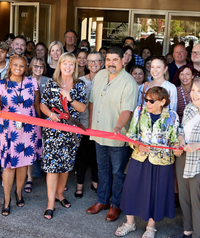 2025-08-18-Alliance-Windsor-Wellness-Ribbon-Cutting-1600x1067-1-aspect-ratio-1200-600-1.jp