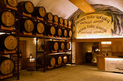 Gruppenreise in den Rugenkeller mit Fahr & Shuttle Service Mittelland