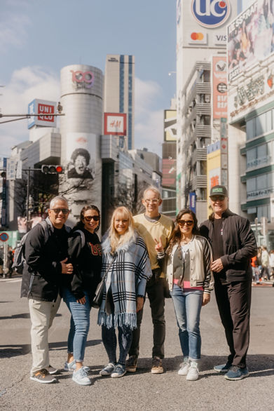 Shibuya Group Photoshoot by Tokyo Photographer Kilakila Parnell