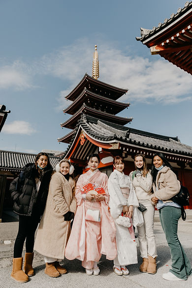 Tokyo Vacation Photographer Kilakila Parnell