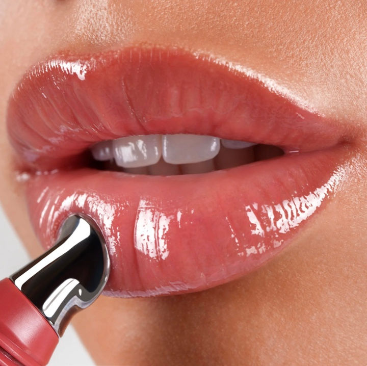 Thumbnail: ÂN-GLOSS CERAMIDE LIP TINT - BERRY CRUMBLE