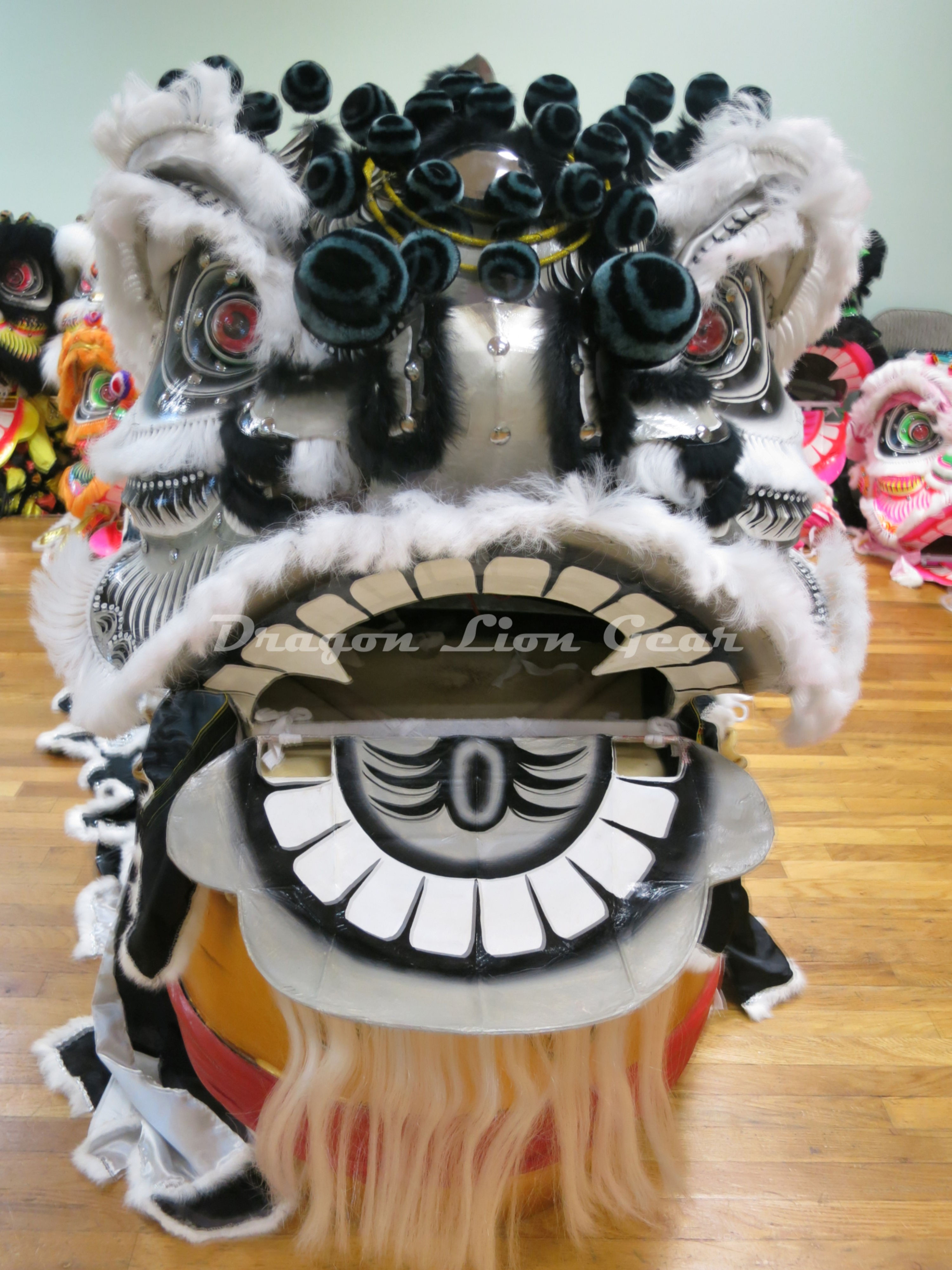 #2 Traditional Futsan Lion Set - HK49