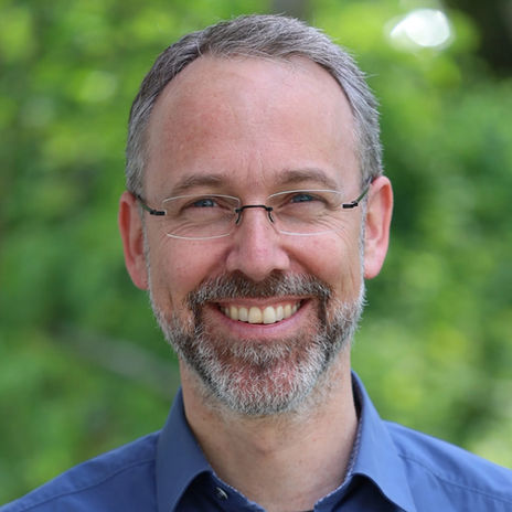 Erfahrener Kinesiologe Benjamin Karrer