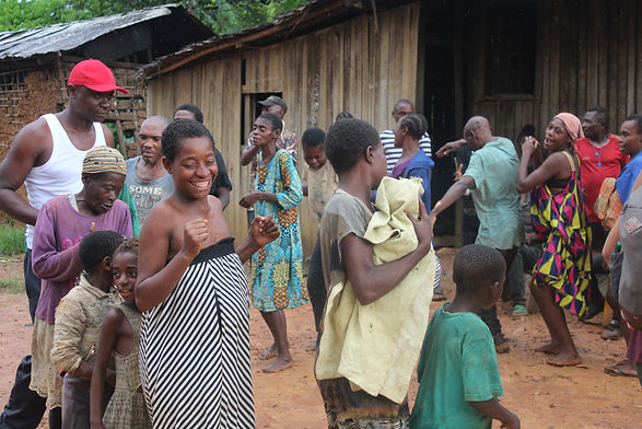 FONDATION DIRECT SUD Chez les Pygmées 
