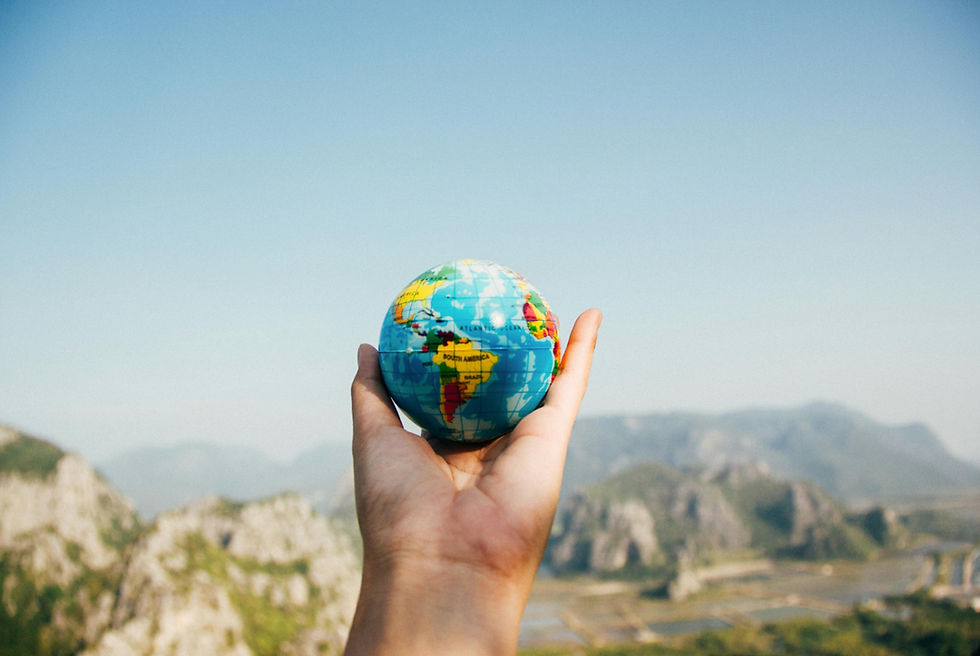 Figure 7. The World in our hands. Pexels.