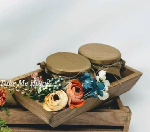 Gift Hamper with Tray and 2 Jars
