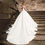 Miniatura: Elegant Sweetheart Neckline Wedding Dress 
