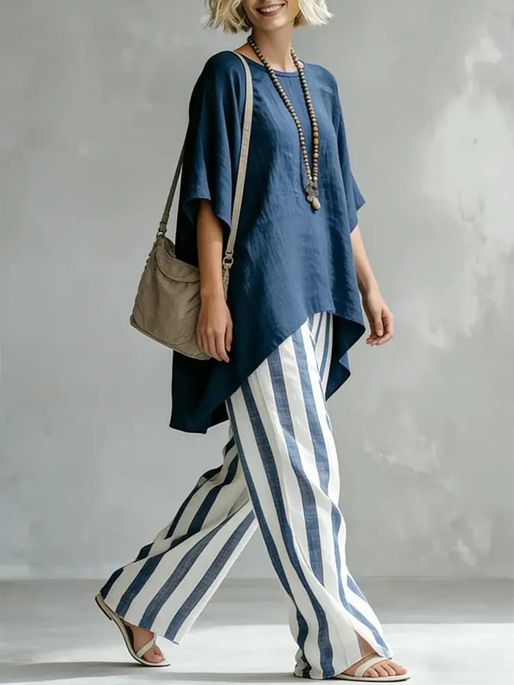 Miniatura: Women's Batwing Sleeve Top & Stripe Pants