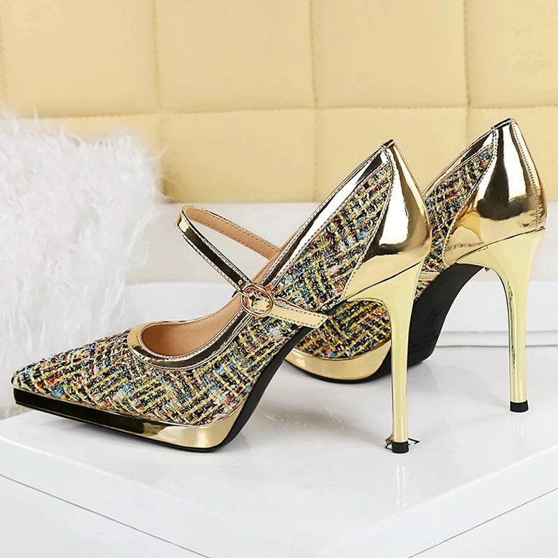 Miniature : Luxury Buckle Strap Banquet High Heels