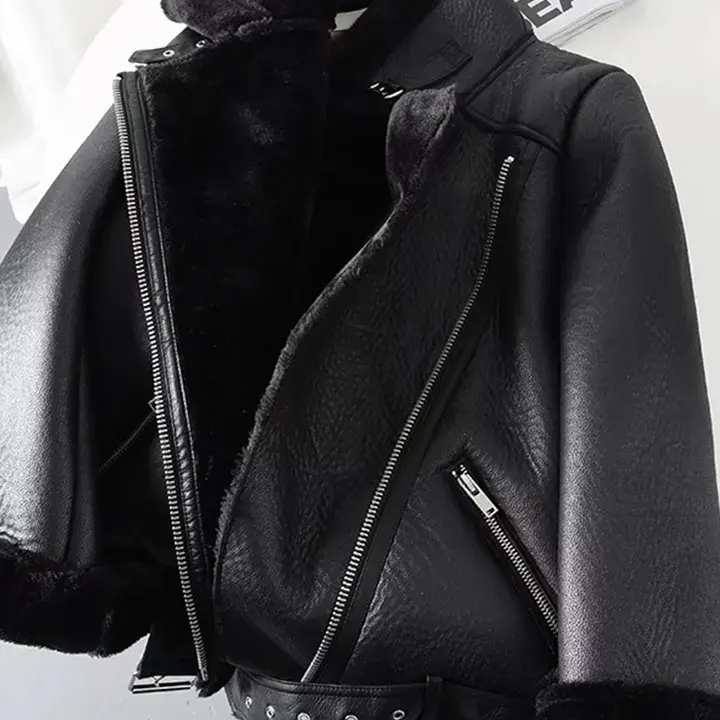 Miniatura: Black leather moto jacket, asymmetrical zipper