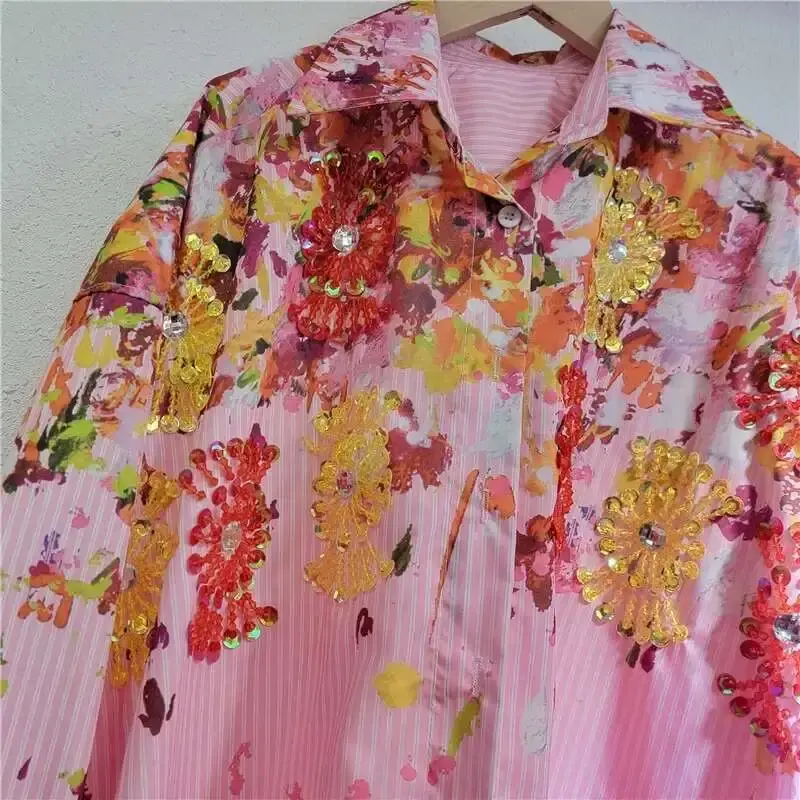 Thumbnail: Pink floral embroidered long-sleeve shirt