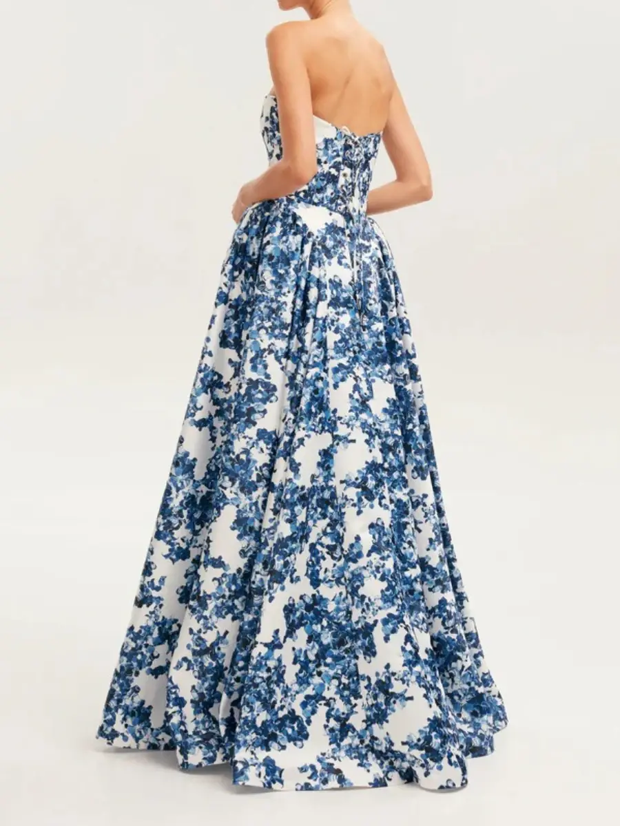 Thumbnail: Stylish Floral Print Maxi Dress