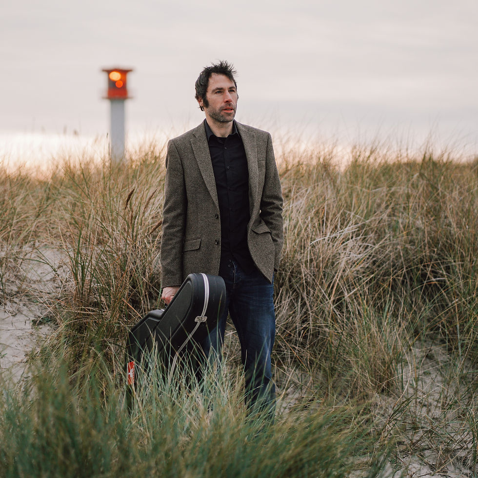 Afternoon Originals: Simon Kempston (guitar)