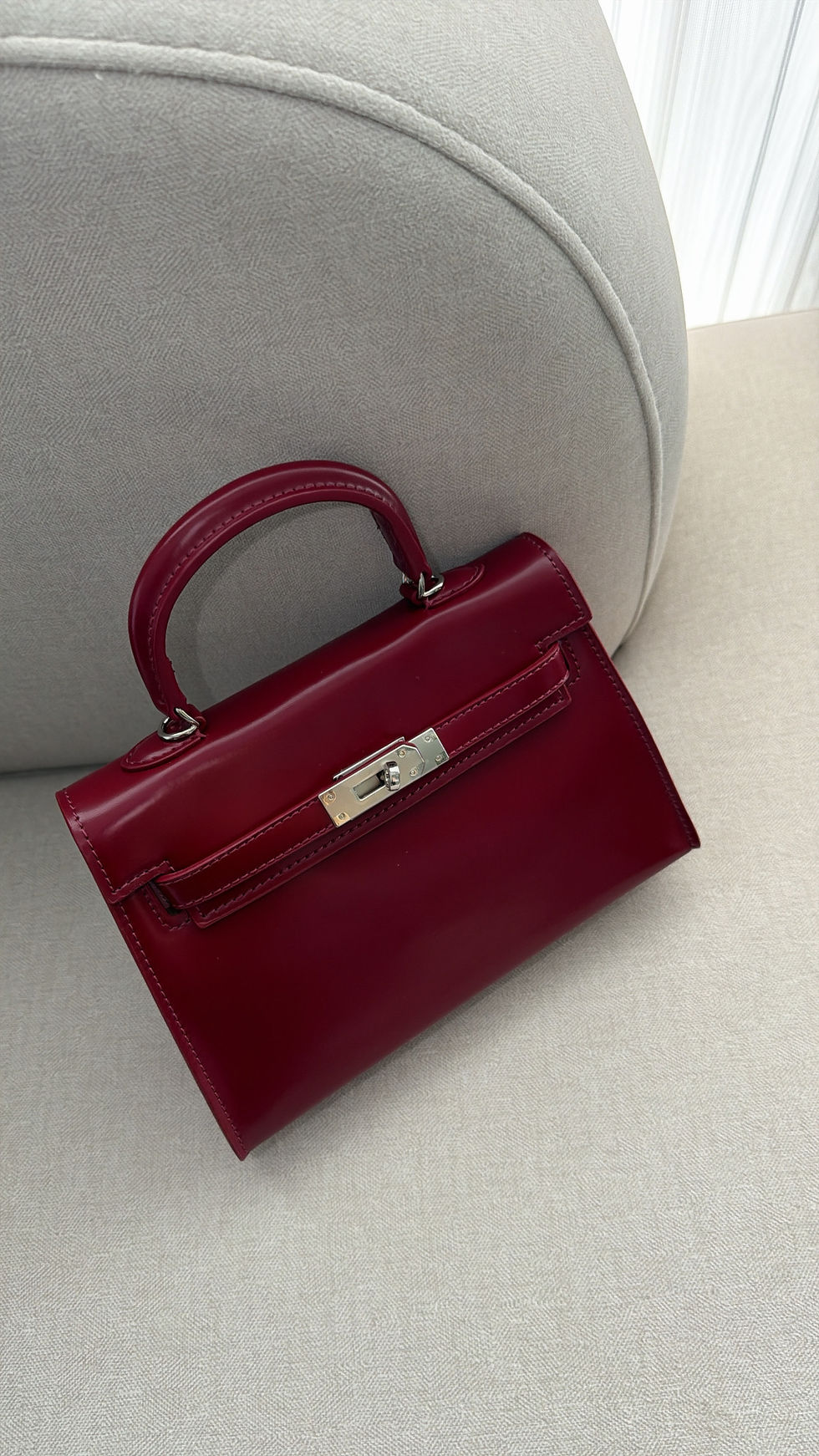 Miniature : SAC KELLY 22 GLOSS [BORDEAUX VERNIS]