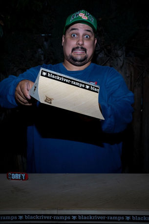 Nash Keanu Jacquez - Sorry for Fingerboarding