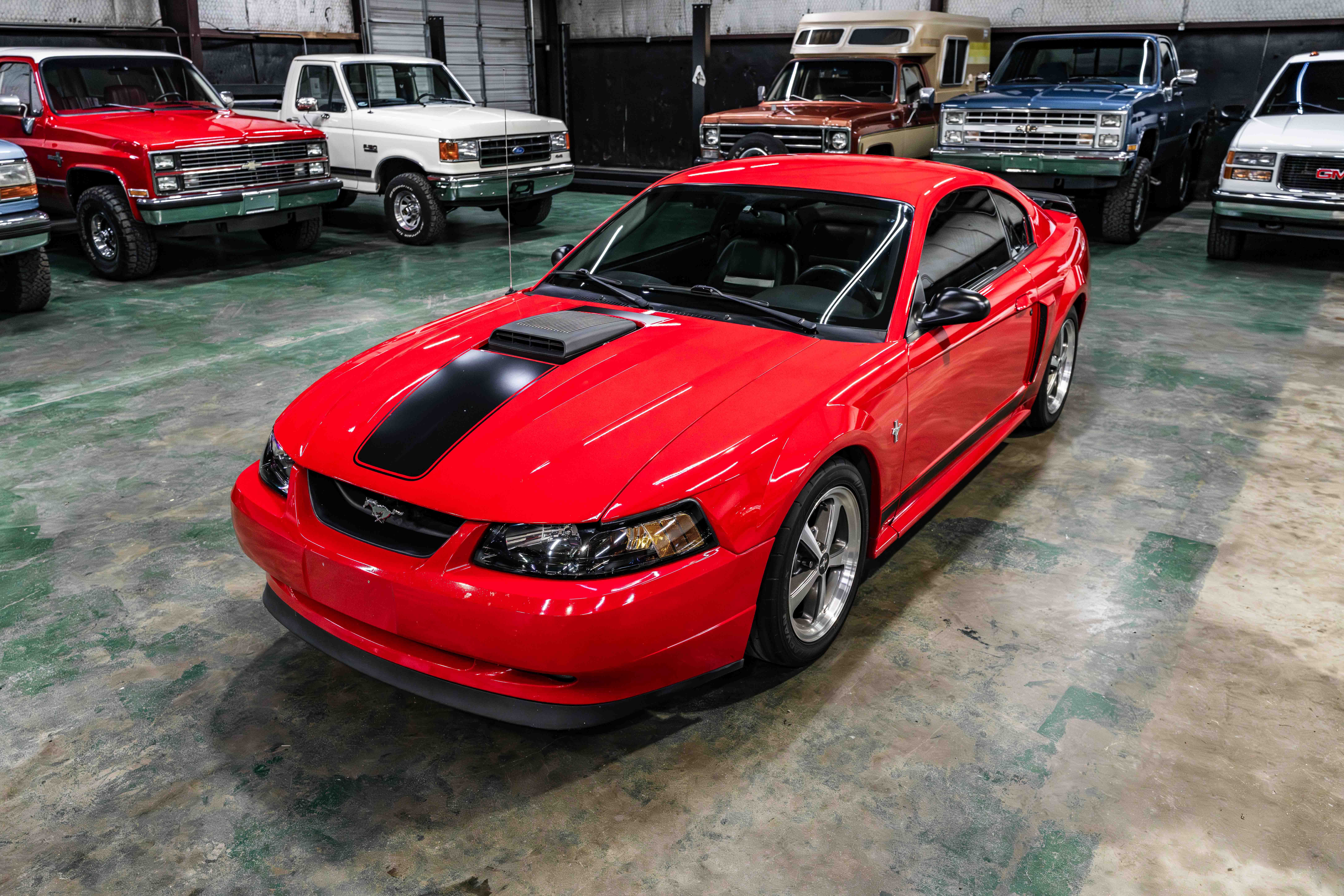2003 Ford Mustang Mach 1