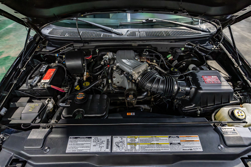2000 Ford SVT Lightning in Black with Supercharged 5.4 and Automatic Transmission