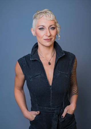 Lily Ray - photography by Javi Alvarez, a Brooklyn NYC portrait photographer