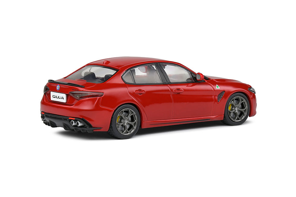 Thumbnail: Alfa Romeo Giulia Quadrifoglio - Red - 2019