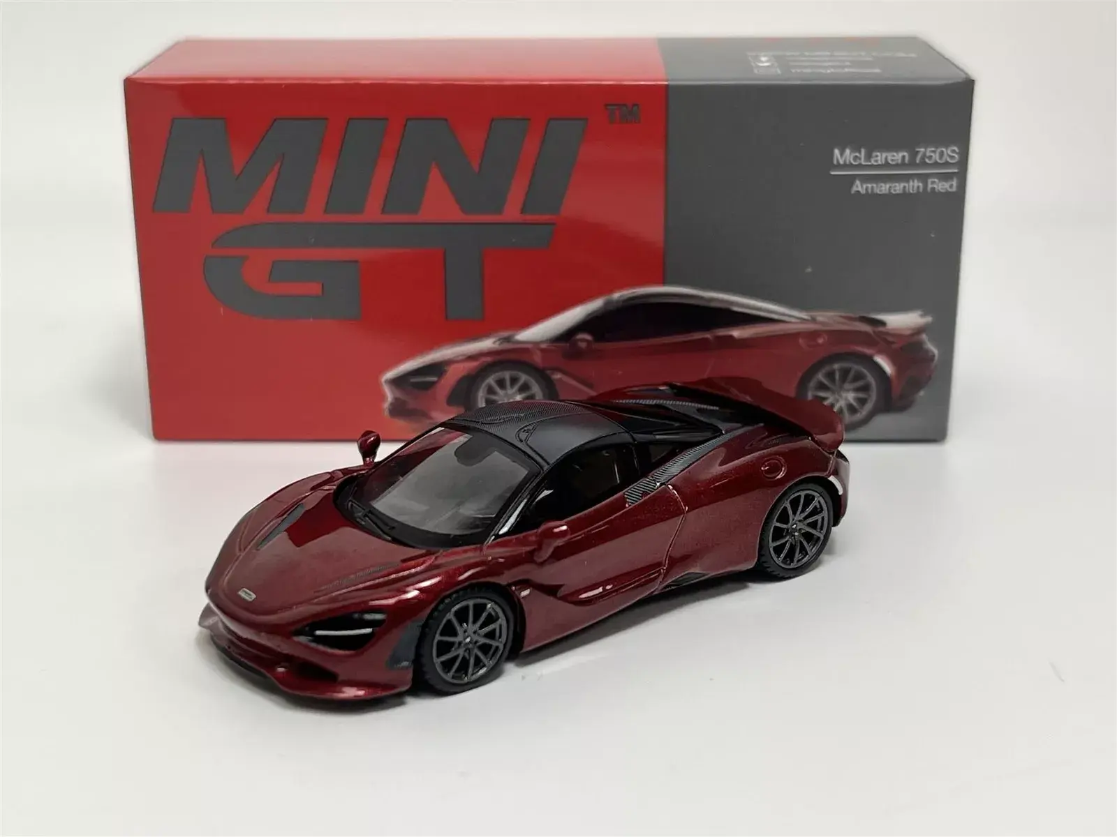 McLaren 750S - Amaranth Red - 2023