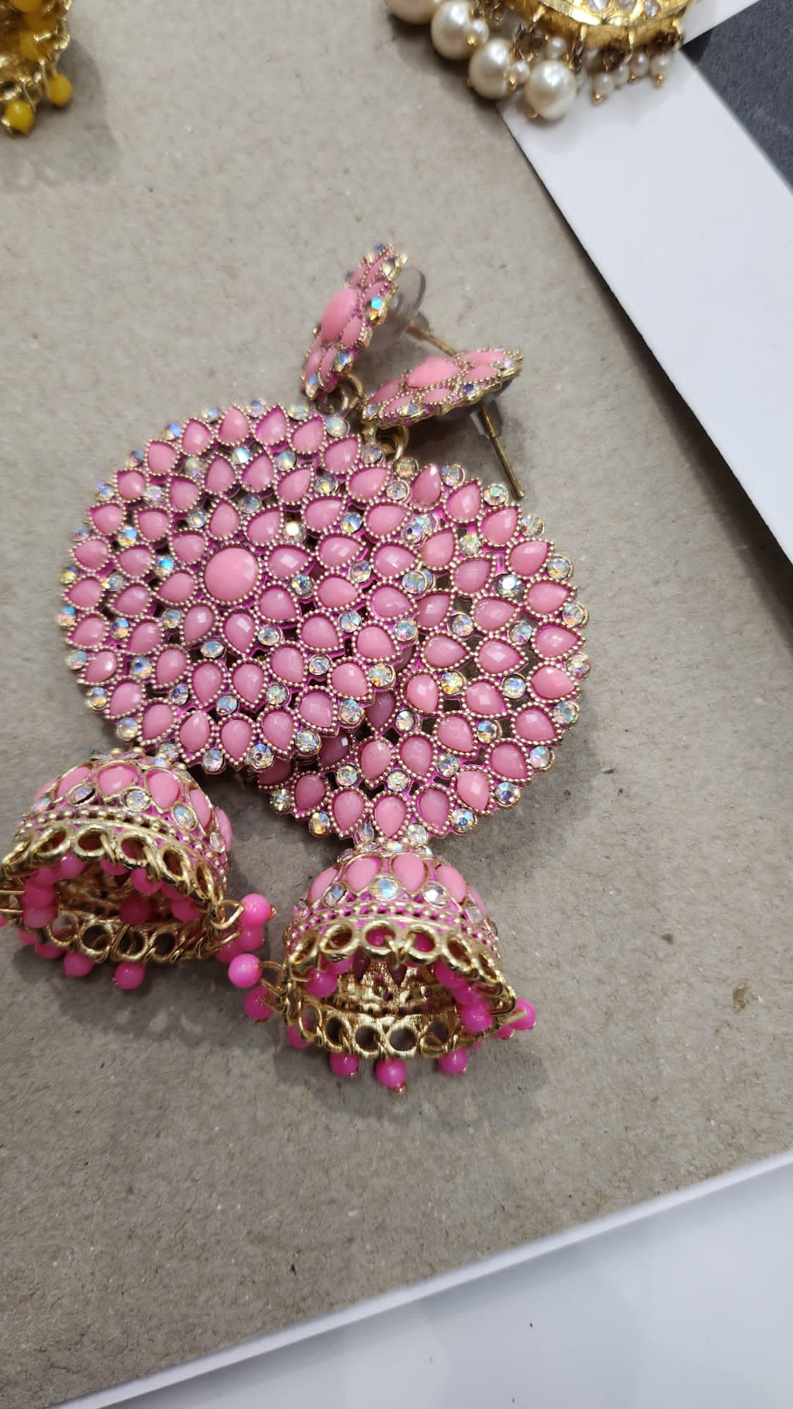 Pink Jhumki