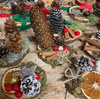 Seasonal table decorations