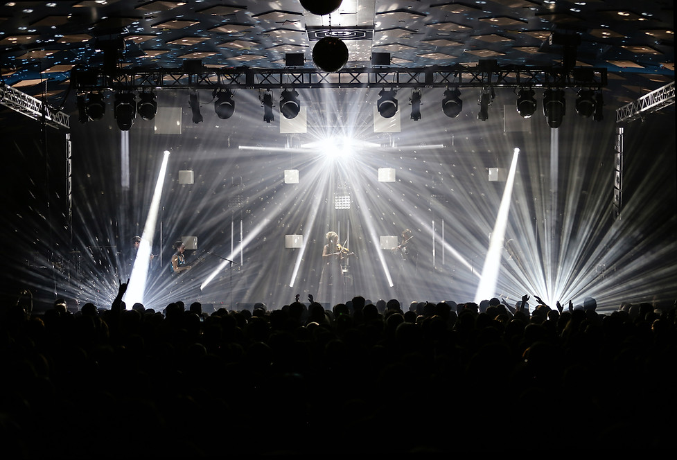 KQ Stage Silver.JPG