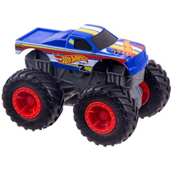 MONSTER TRUCKS