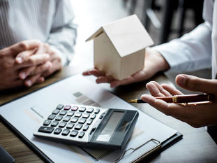 Embracing Opportunities: How Rising Interest Rates Can Fuel Your Commercial Property Investment Success