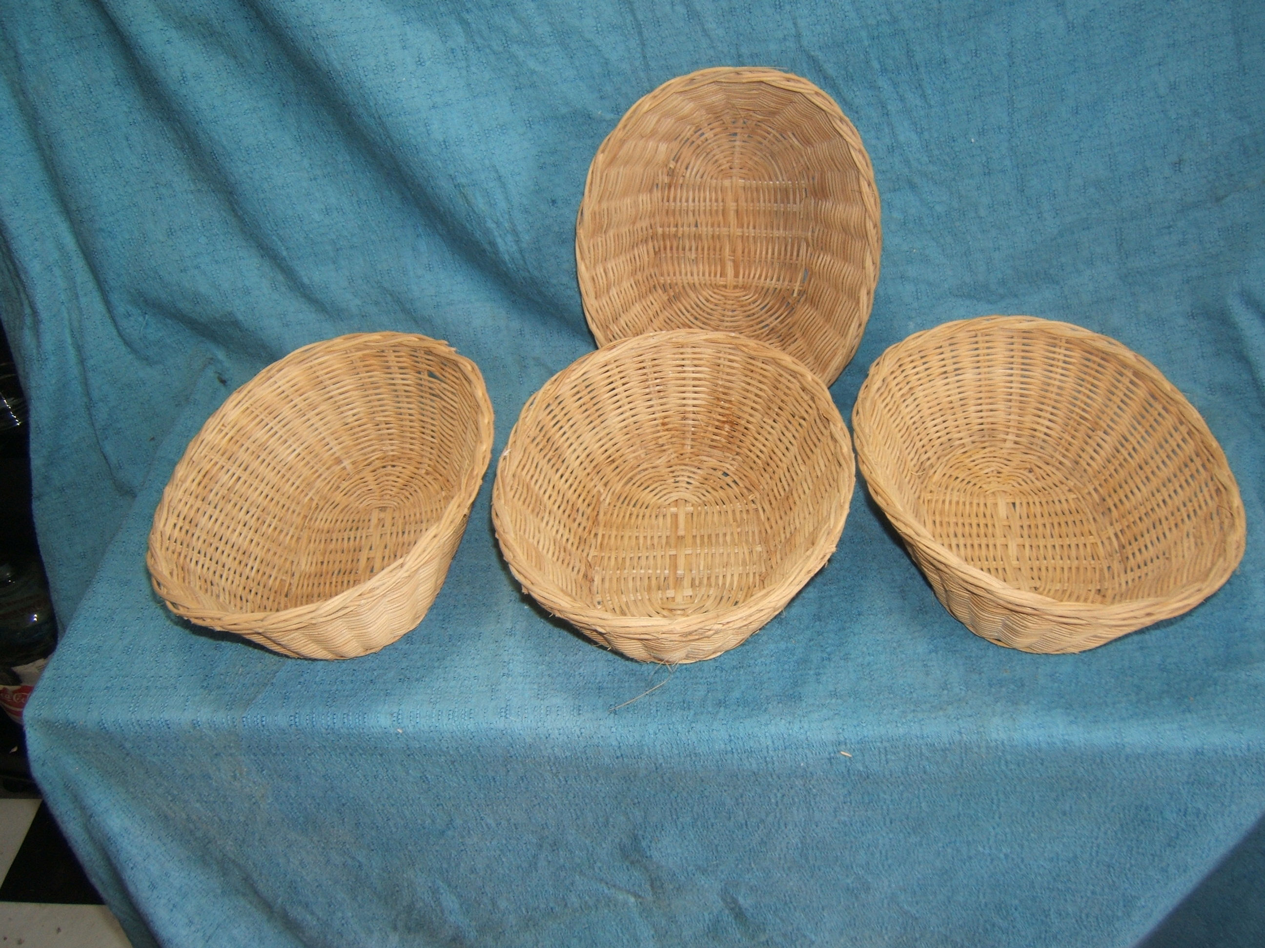 4 pc. Oval Bread Baskets