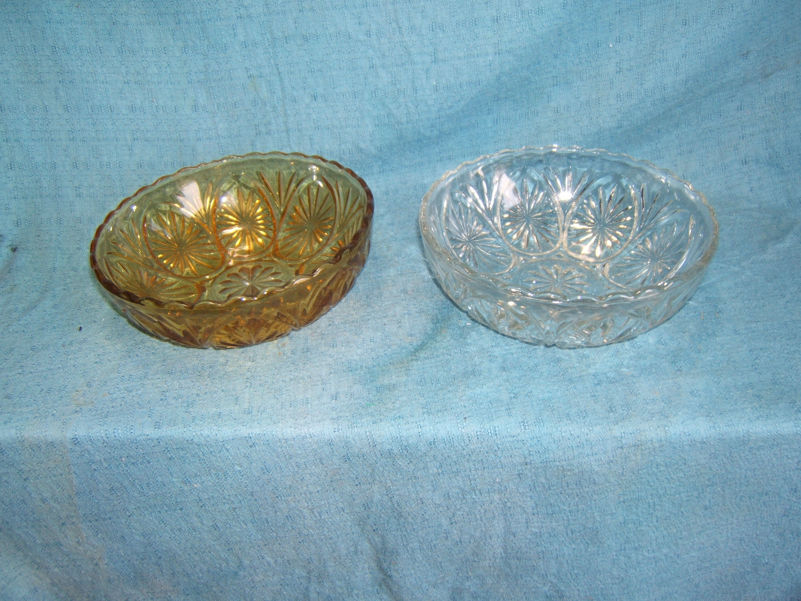 2 pc Glass Bowls w/Design