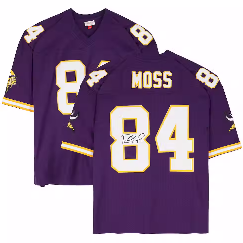 Thumbnail: Randy Moss Autograph Signing