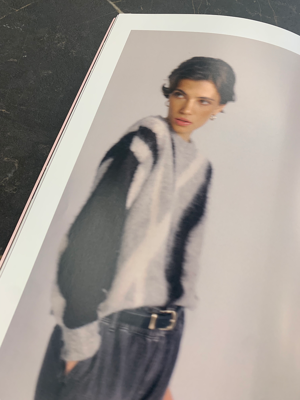 Harige pull in dessinbrei van Nümph