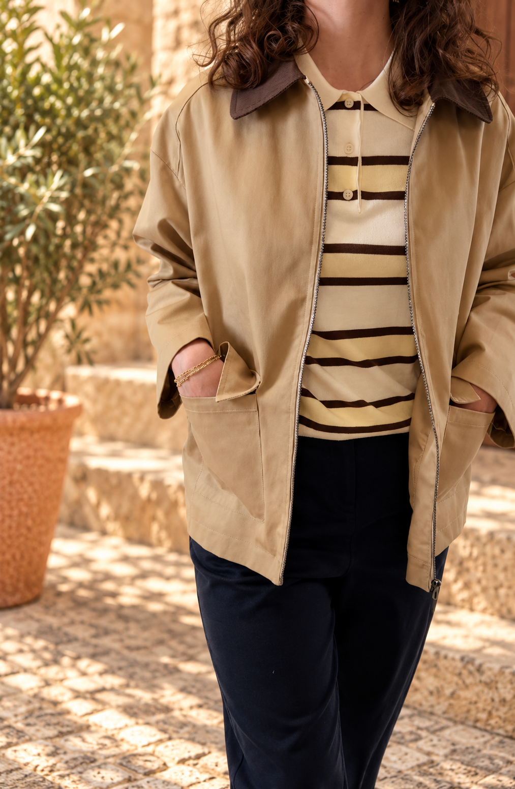 Trendy jas met color kraag van Ctn