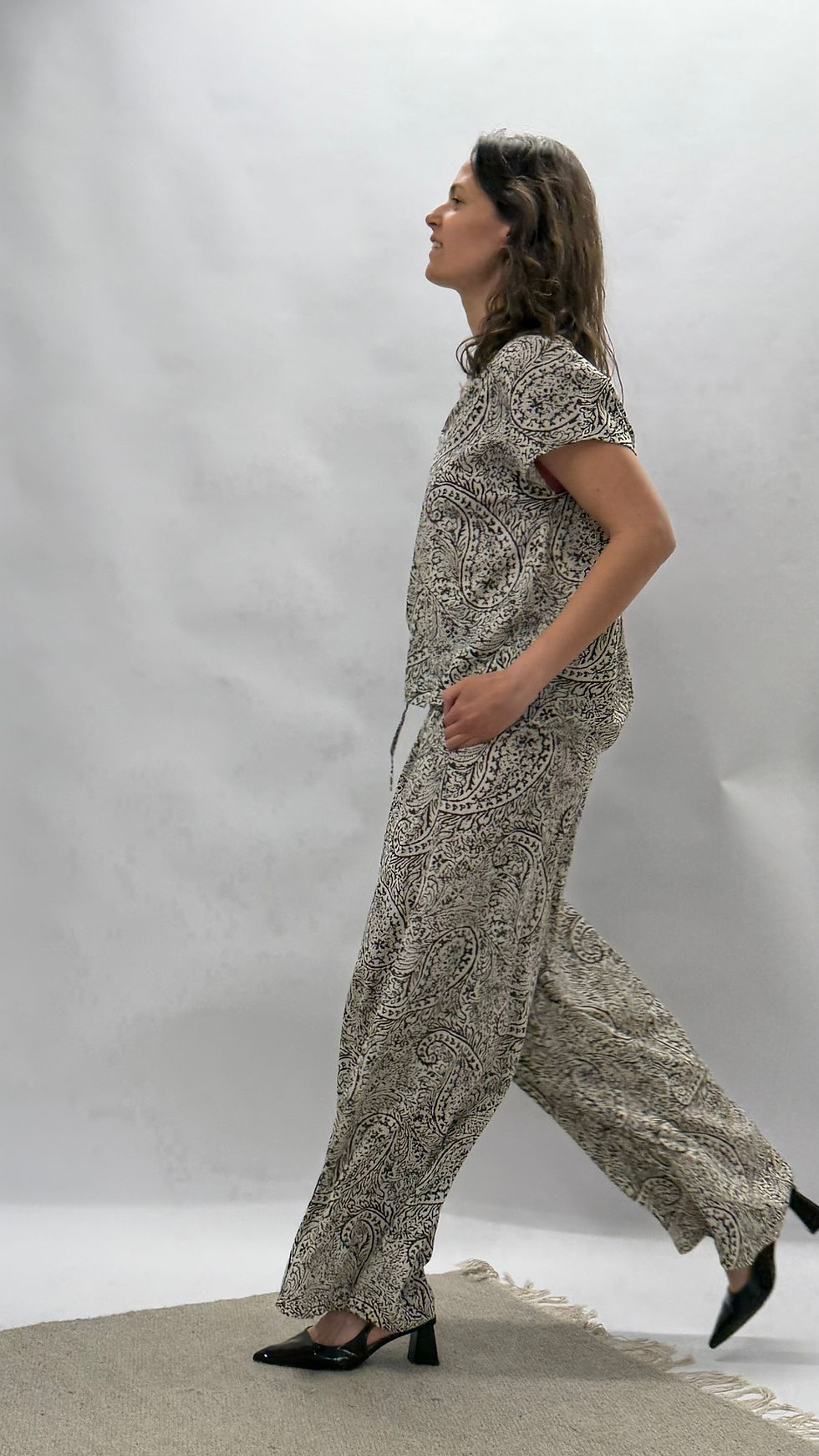 Thumbnail: Losse broek in paisley motief van Vila