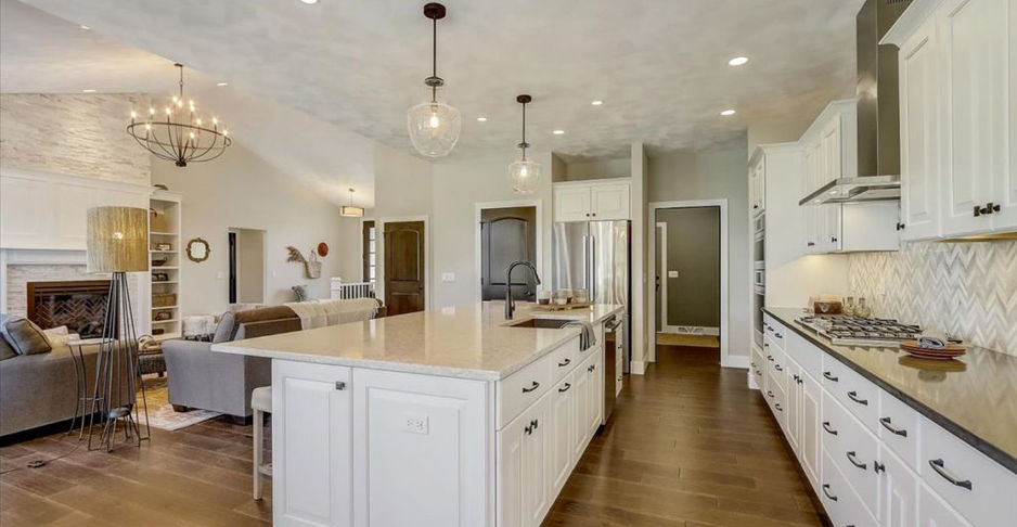 kitchen pparade.jpeg