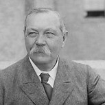 Arthur Conan Doyle.jpg