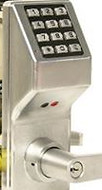 560997_409540699071517_1949667146_n.jpg