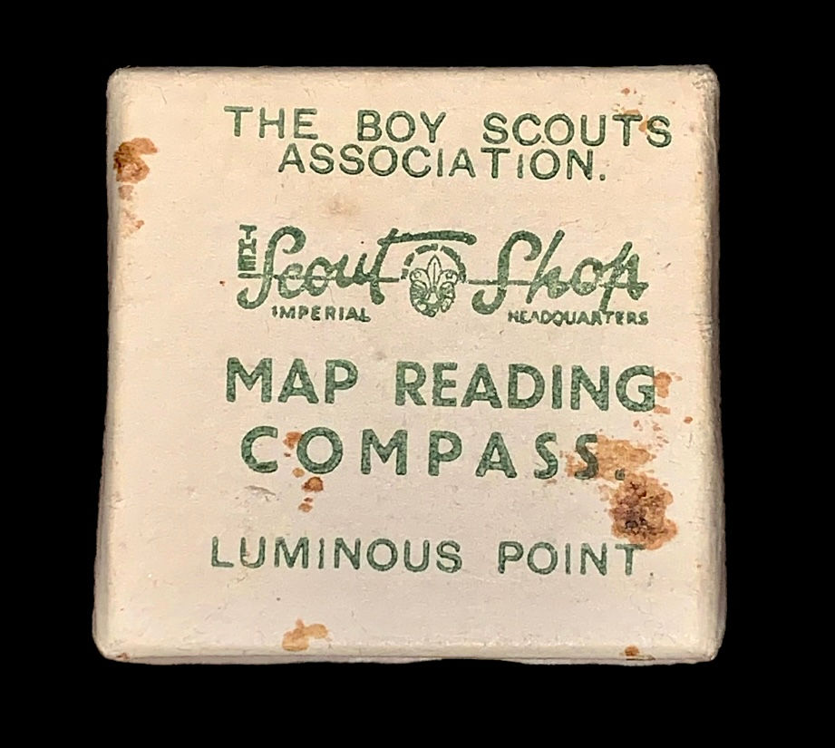 Mint boxed small Boy Scout Bakelite compass