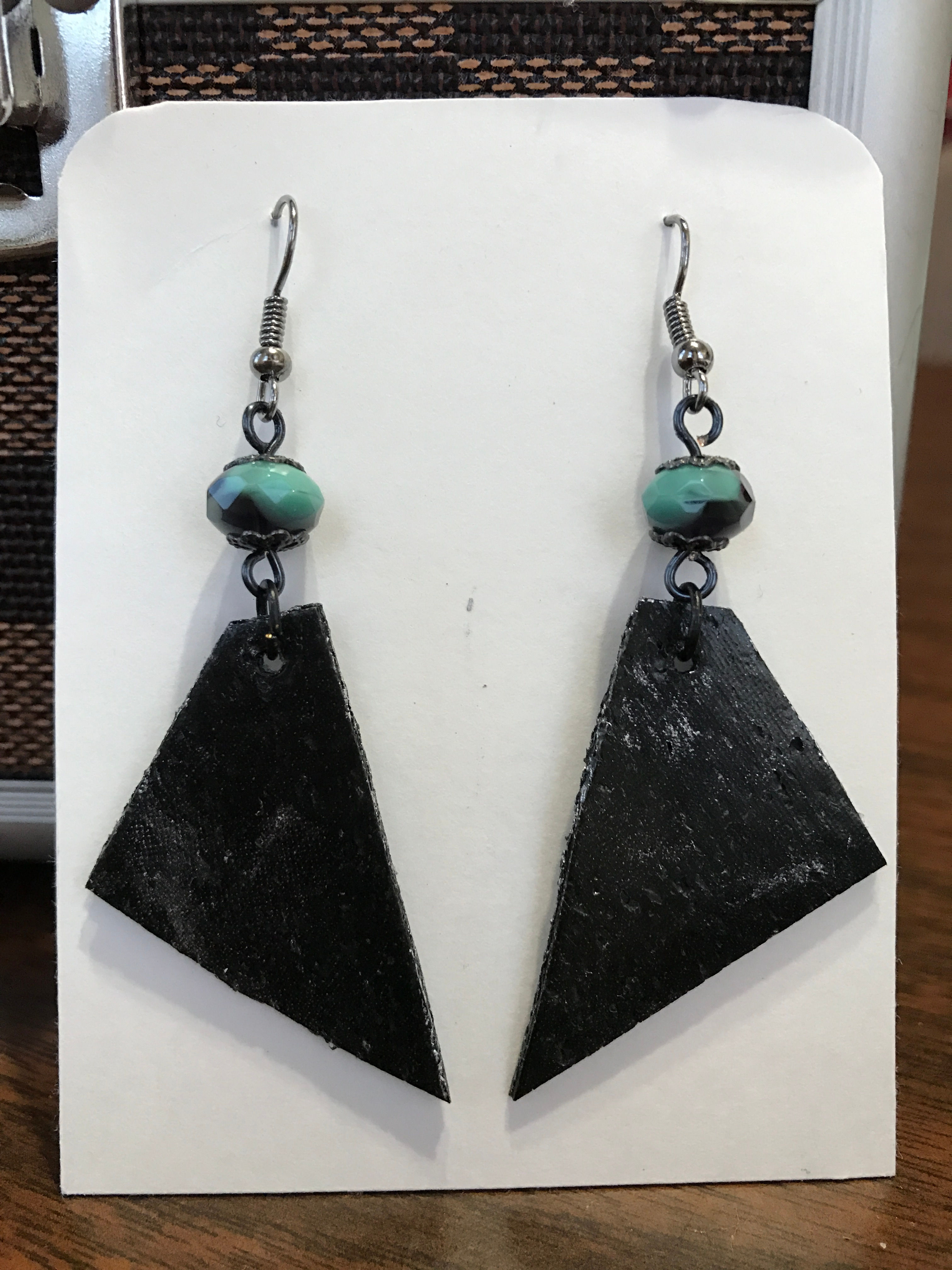 Earrings - Black - EAR 04157