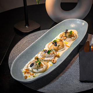 Akordai – Naujieji Aukštaitijos sostinės virtiniai su maskarpone, lazdyno riešutais, kepin