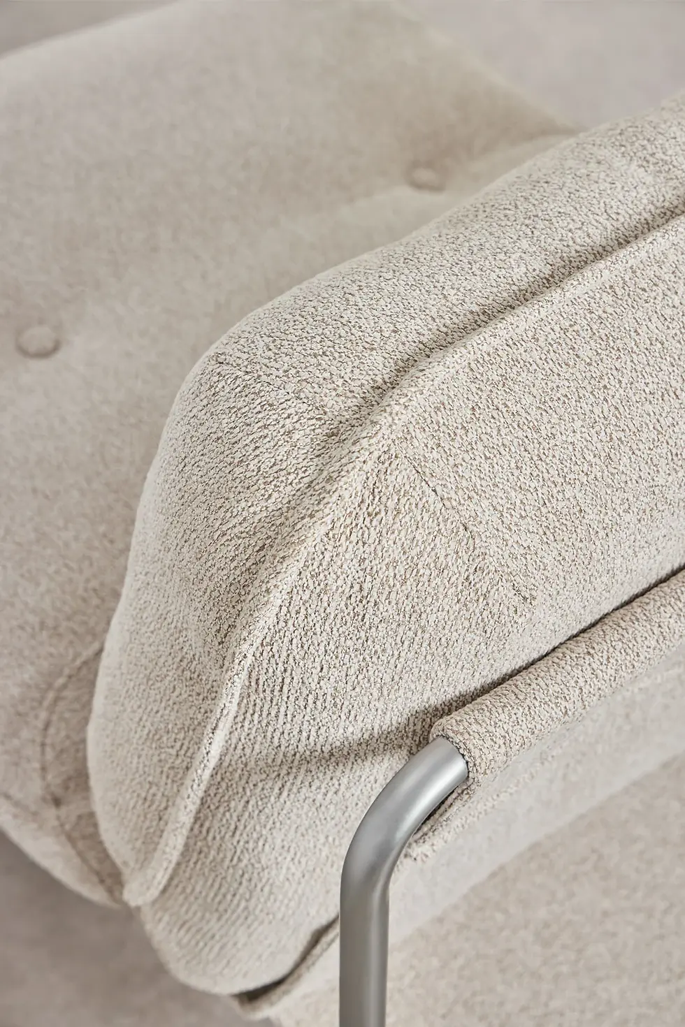 Miniature : Fauteuil tissu bouclette écru MATILDA