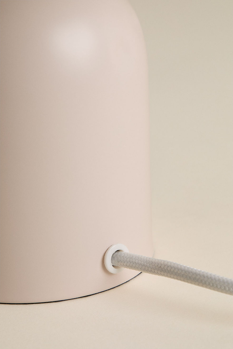 Miniature : Lampe de table en métal rose